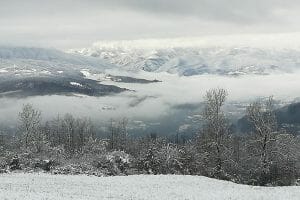 Vista della Val Taro dal bnb Casa Mallarino di Albareto